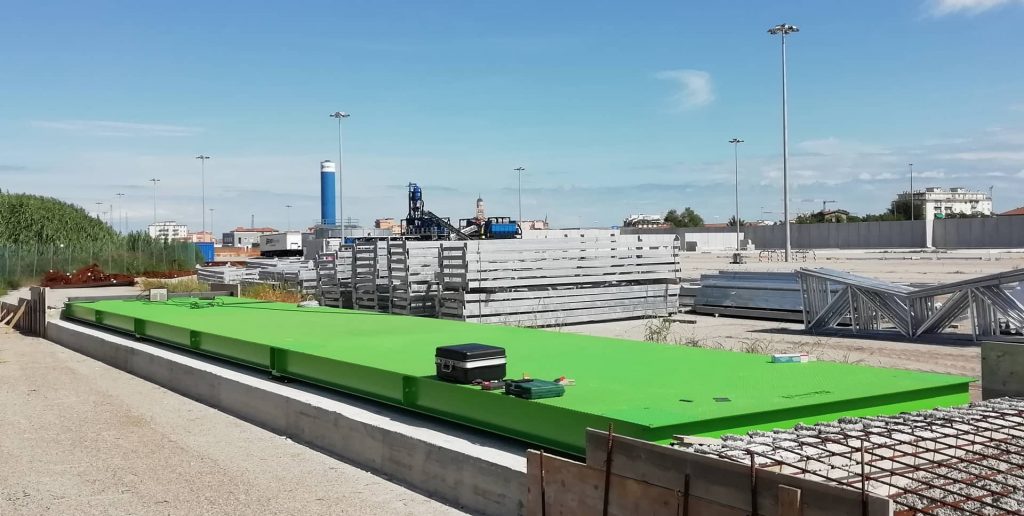 Ponte Di Pesatura Modellismo Ponte Di Pesatura In Scala 1:76 - Modellino Plastica Per Diorami Ferroviari OO, Con Barriere, Marca CB Models, Tema Trasporti, Fatto A Mano Modellismo Ferrovia OO - Foto 9